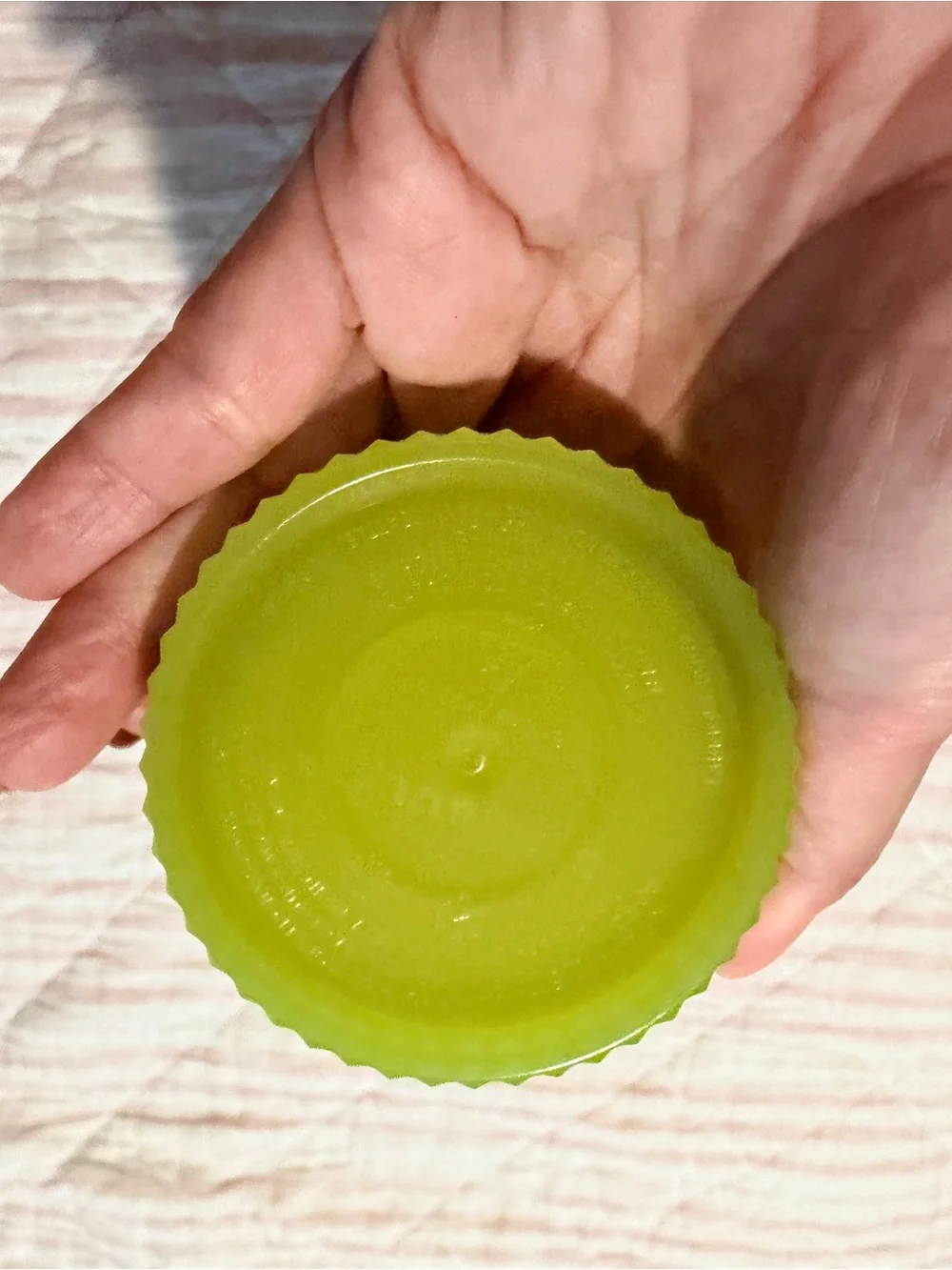 LIKE NEW Starbucks GLOW IN THE DARK Lime Green Studded Tumbler with Straw